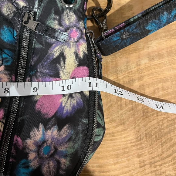 LUG QUILTED PURSE w/ long shoulder strap and small strap Women small crossbody - Picture 7 of 8